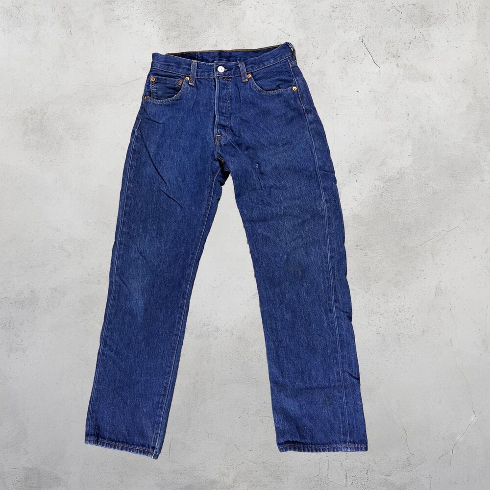 👖 Levi’s 501 Original Fit Medium Wash Dark Blue Jeans 30x32 Everyday Jeans 🔵